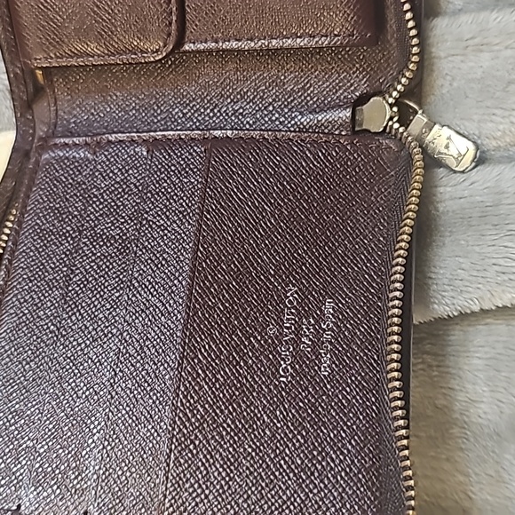 LV Porte Billet Zippy wallet w/ box and dust bag - Picture 4 of 6